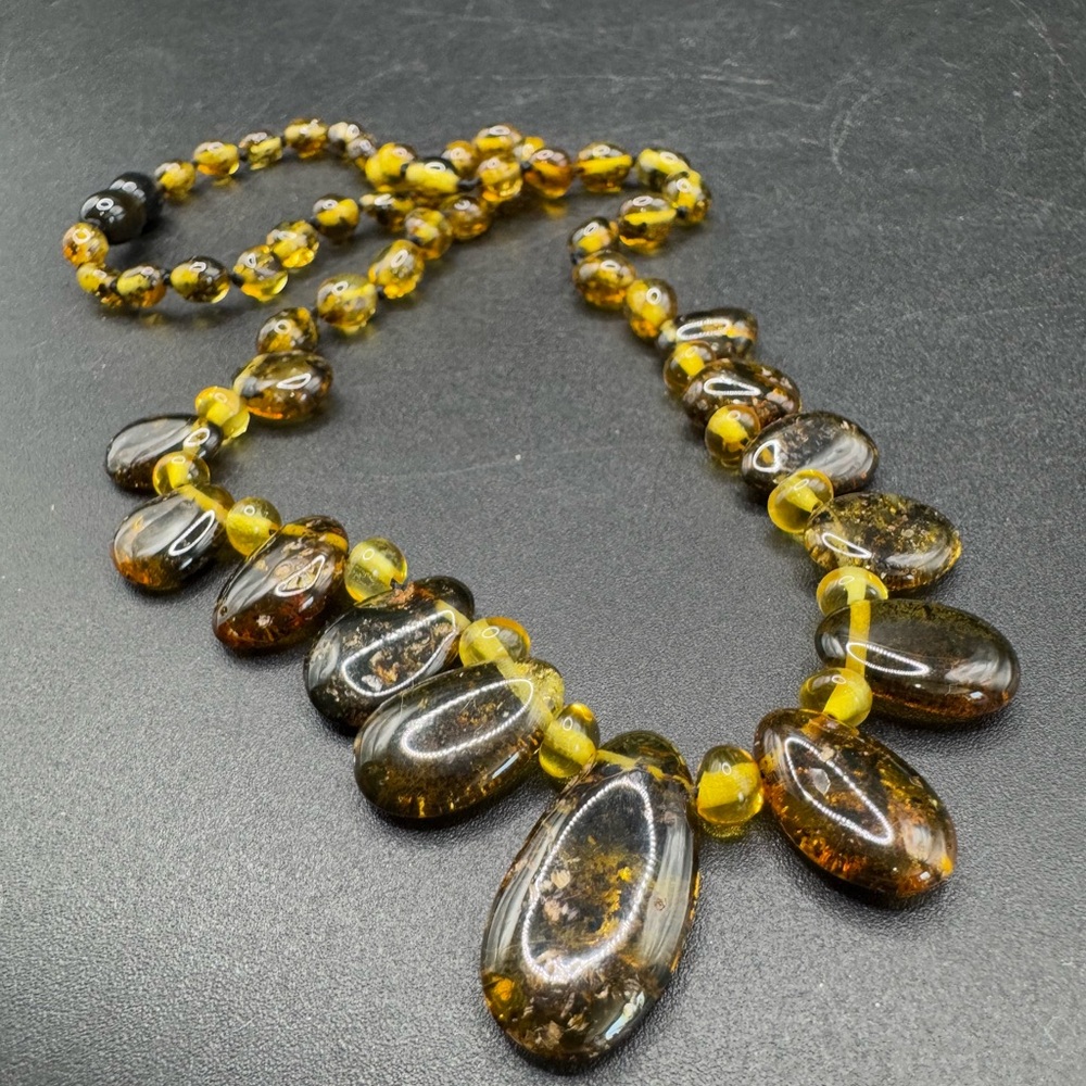 Vintage Baltic Amber Teardrop Beaded Necklace